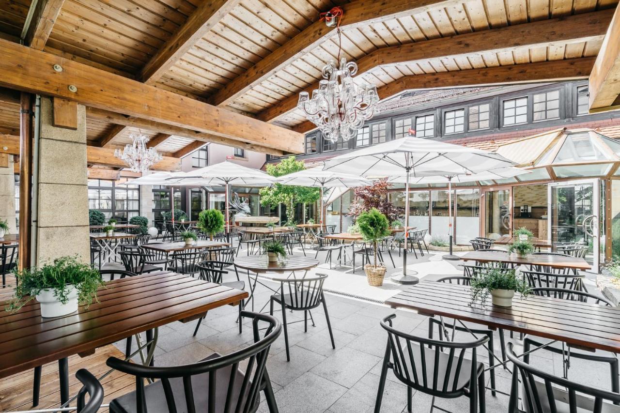 Hotel Riesengebirge Нойхоф-ан-дер-Цен Экстерьер фото